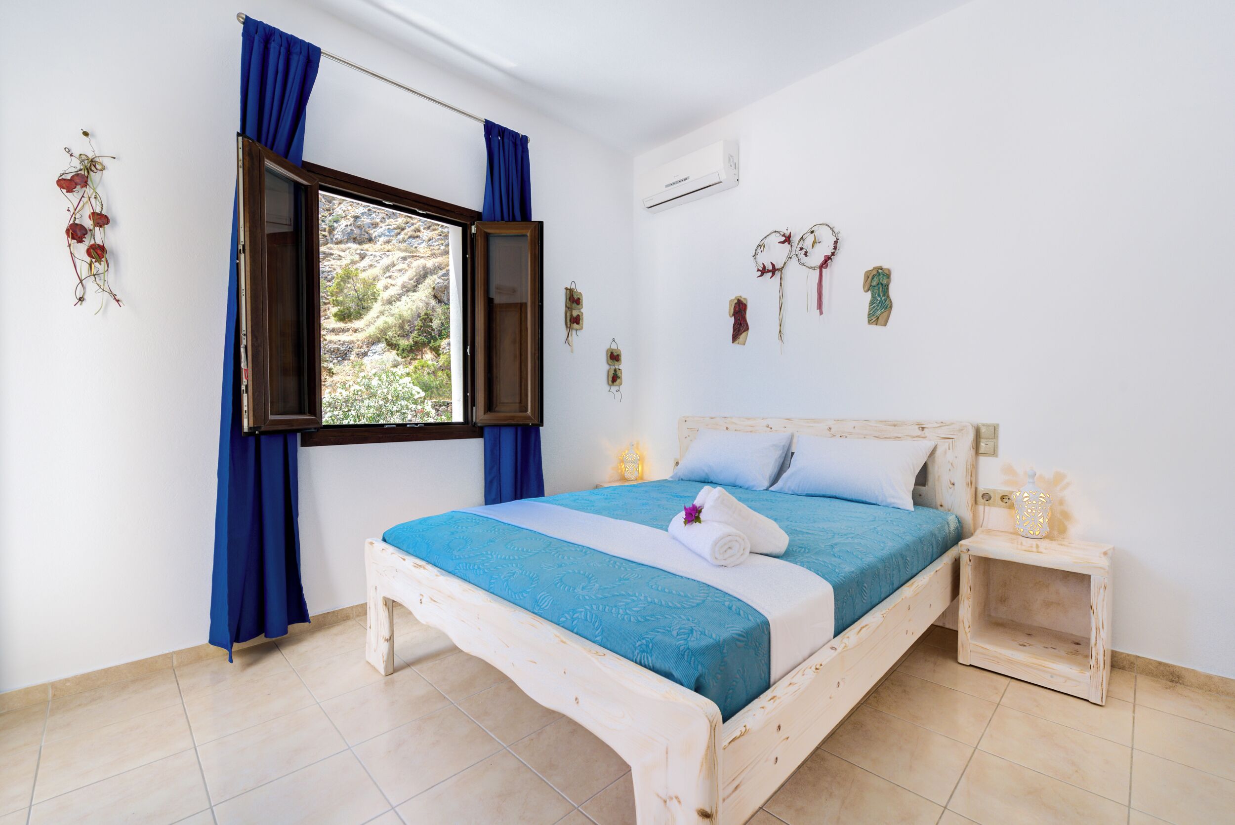 Photo - Moschatos Beach House