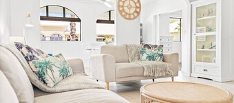 Tropical Escape at Mango Lagoon Resort – Spacious 2-Bedroom Apartment with Pools, Palm Cove Charm, and Easy Esplanade Access