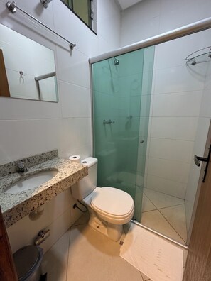 Bathroom - Domus Hotel Trindade - Canaã dos Carajás (Canaa dos Carajas)