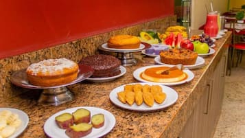 Desayuno buffet incluido todos los días