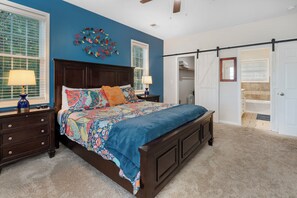 4 bedrooms, iron/ironing board, free WiFi, bed sheets