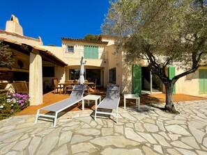 Restauration extérieure