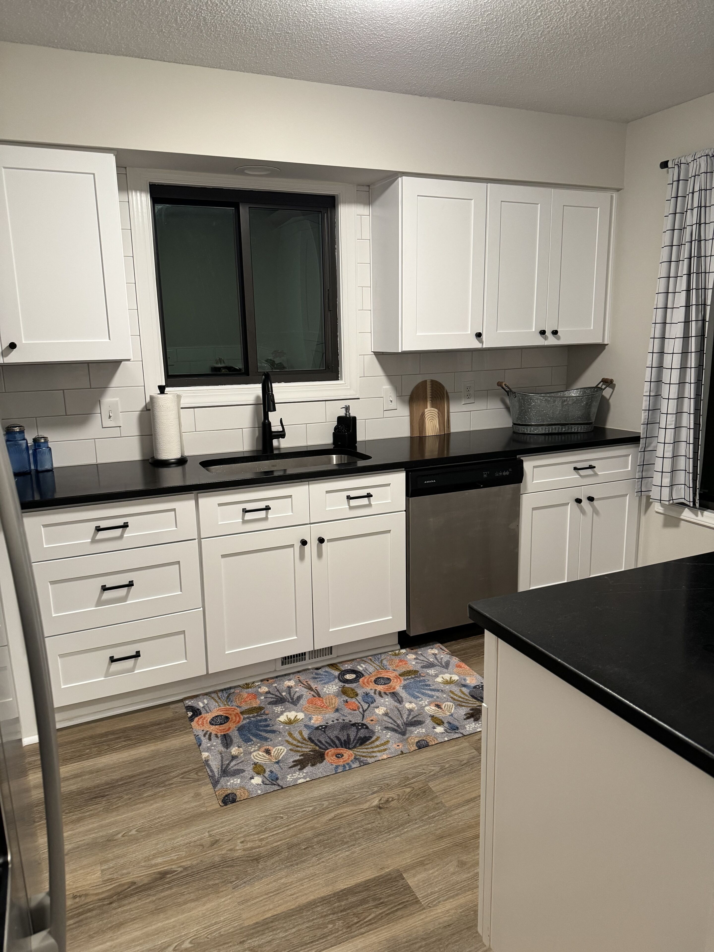 Recently RENOVATED Pet Friendly RANCH nearby NORTH HILLS- Raleigh 