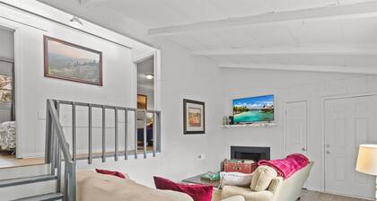 Mountain Vibes - Pleasant Serene Private Townhome