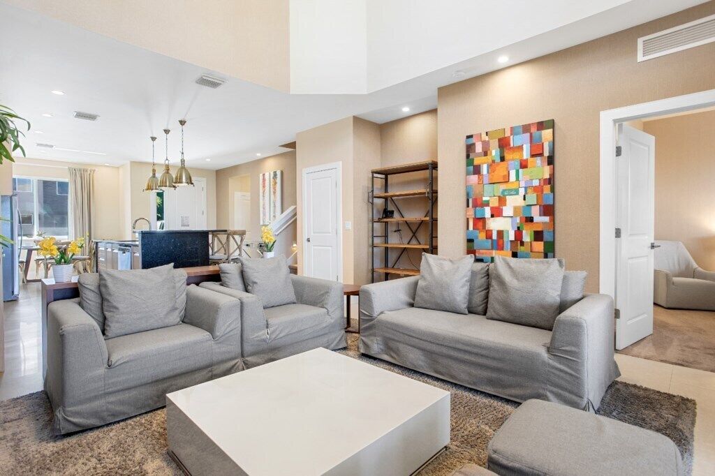 4 Bedroom/ 4.5 Bathroom Magic Village (3239 BA)