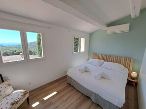 4 sovrum, strykjärn/strykbräda, wi-fi och sängkläder