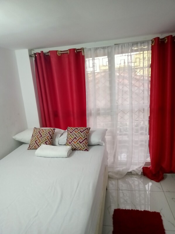 2 bedrooms, WiFi - Holiday apartment (Mombasa)