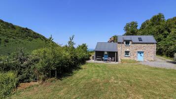 Cottage | Front of property