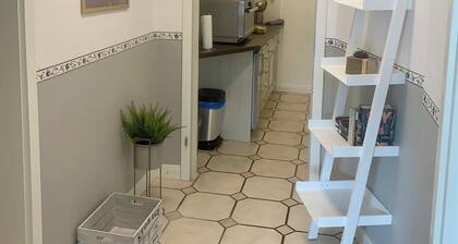 Apartment 1, in zentraler Lage am Wasser