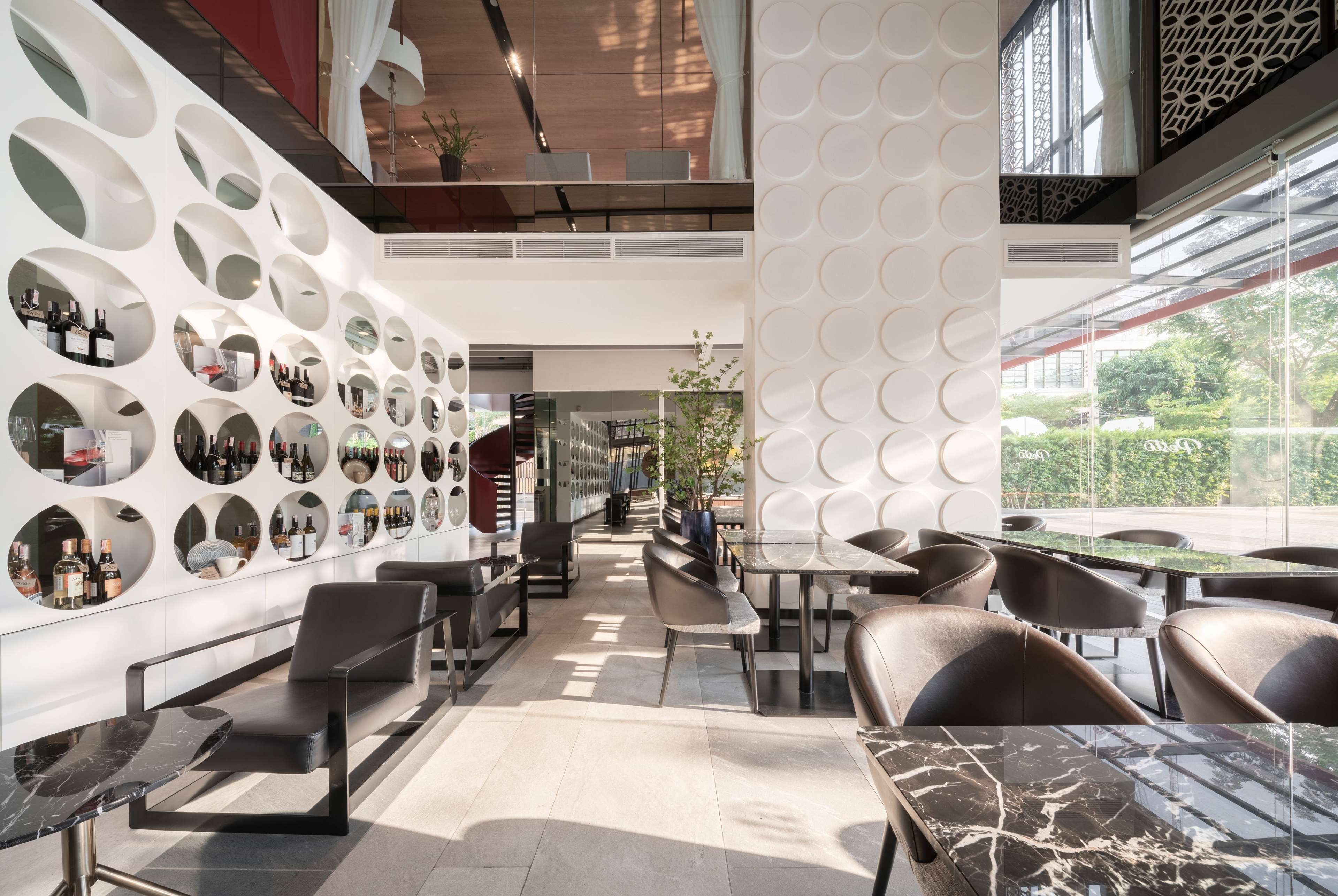 Foto - Ramada by Wyndham Bangkok Sukhumvit 87