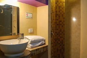 Standardzimmer, 1 Doppelbett | Badezimmer