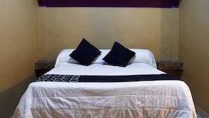 Unclassified image, 4 of 10, button - Hotel Platino (Monterrey)