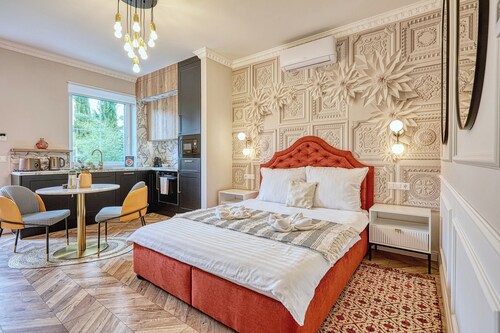 Cozy 1 bedroom apartment with jacuzzi