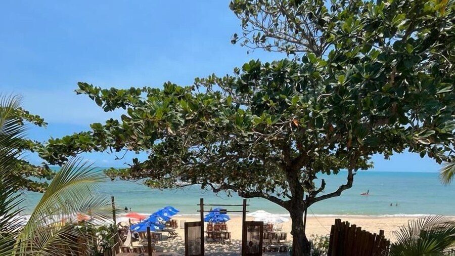 Santorini Beach Hotel