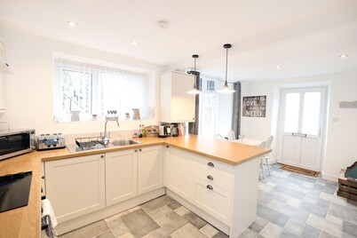 วิลโลว์ คอทเทจ