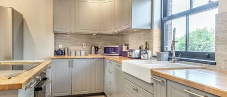 Dishwasher, high chair, freezer