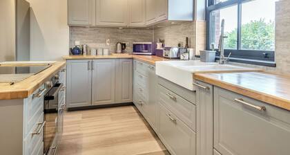 4 bedroom accommodation in Talgarth, near Brecon