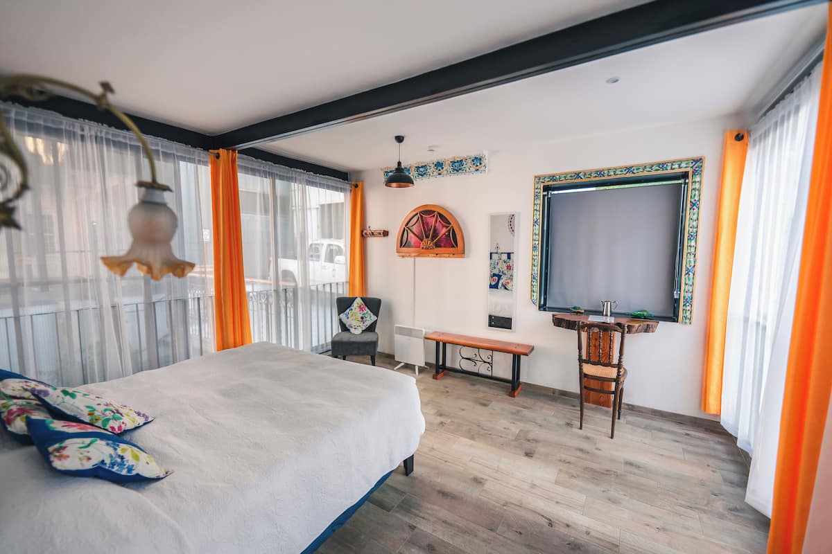 Habitación superior con 1 cama matrimonial o 2 individuales | 1 habitación y ropa de cama hipoalergénica