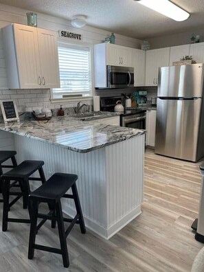 Private kitchen - Beachside condo in the heart of 30A (Santa Rosa Beach)