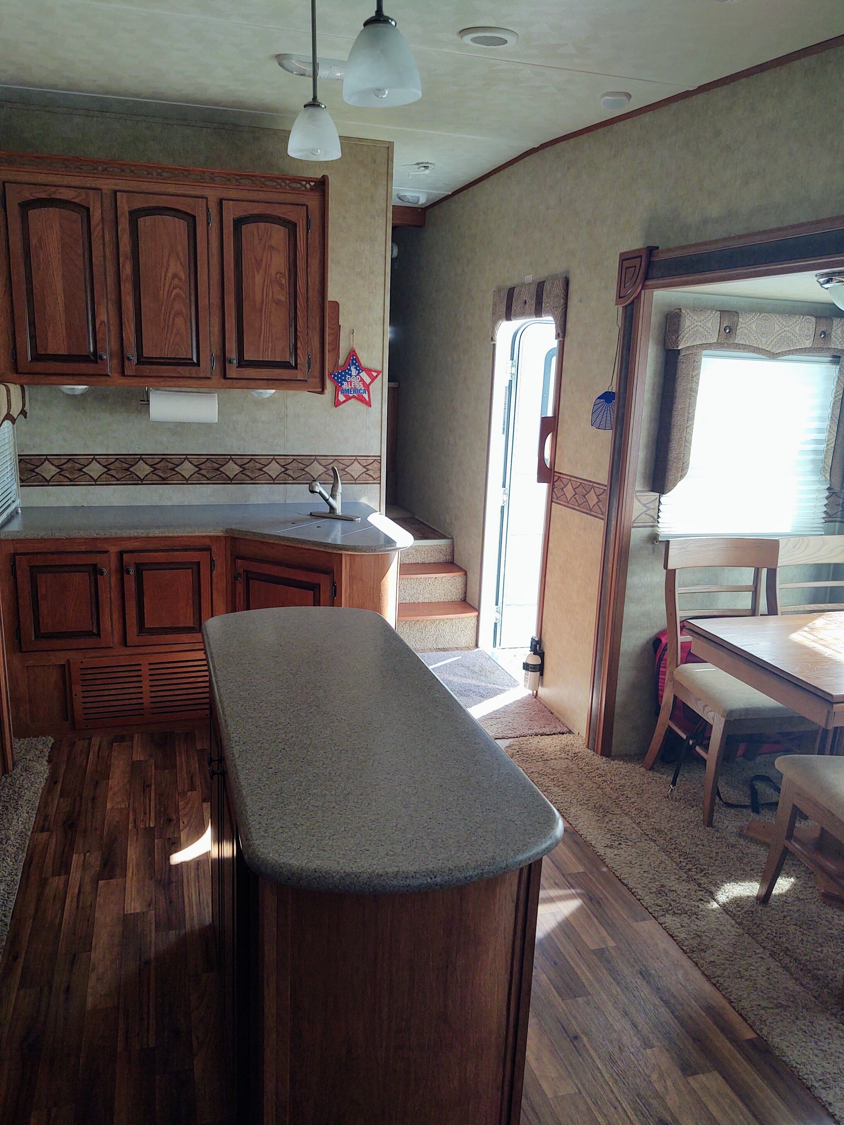 Mimi & Pops Peachy Palomino 