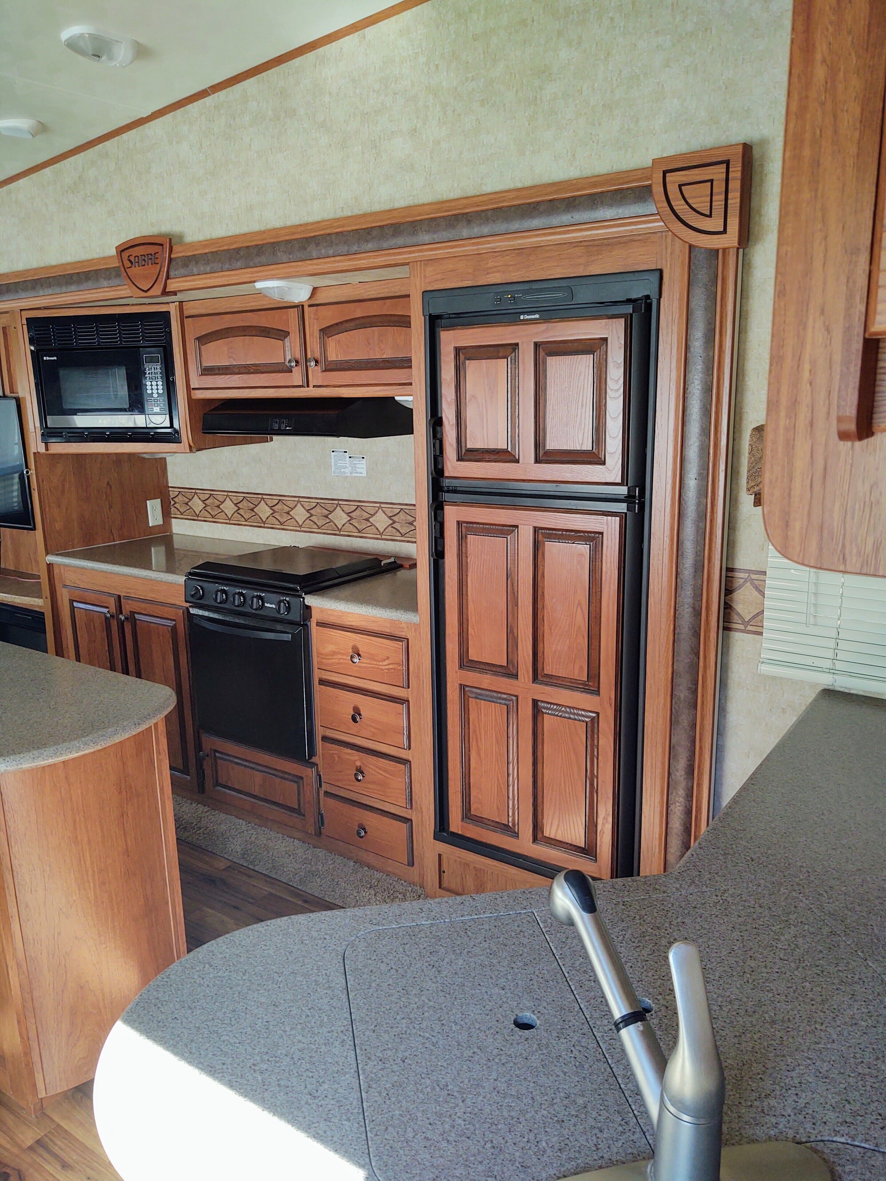 Mimi & Pops Peachy Palomino 