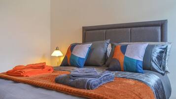 2 bedrooms, free WiFi, bed sheets