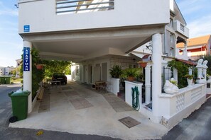 Extérieur