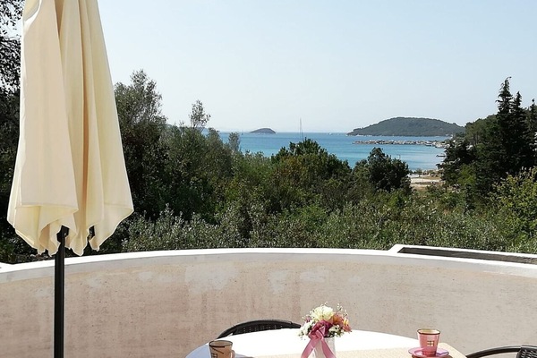 Seaview balcony