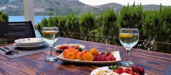 Ravart Double room with balcony and sea view balcony and summer kitchen