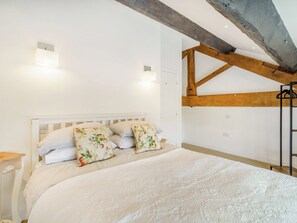 3 soverom, wi-fi (inkludert) og sengetøy