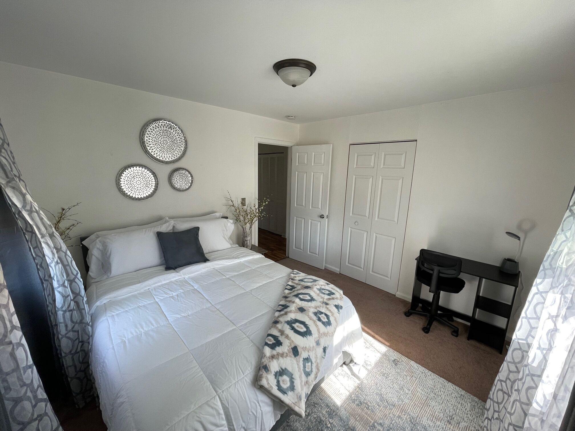 Charming Ranch in Quiet Neighborhood