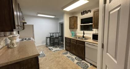 Charming Ranch in Quiet Neighborhood