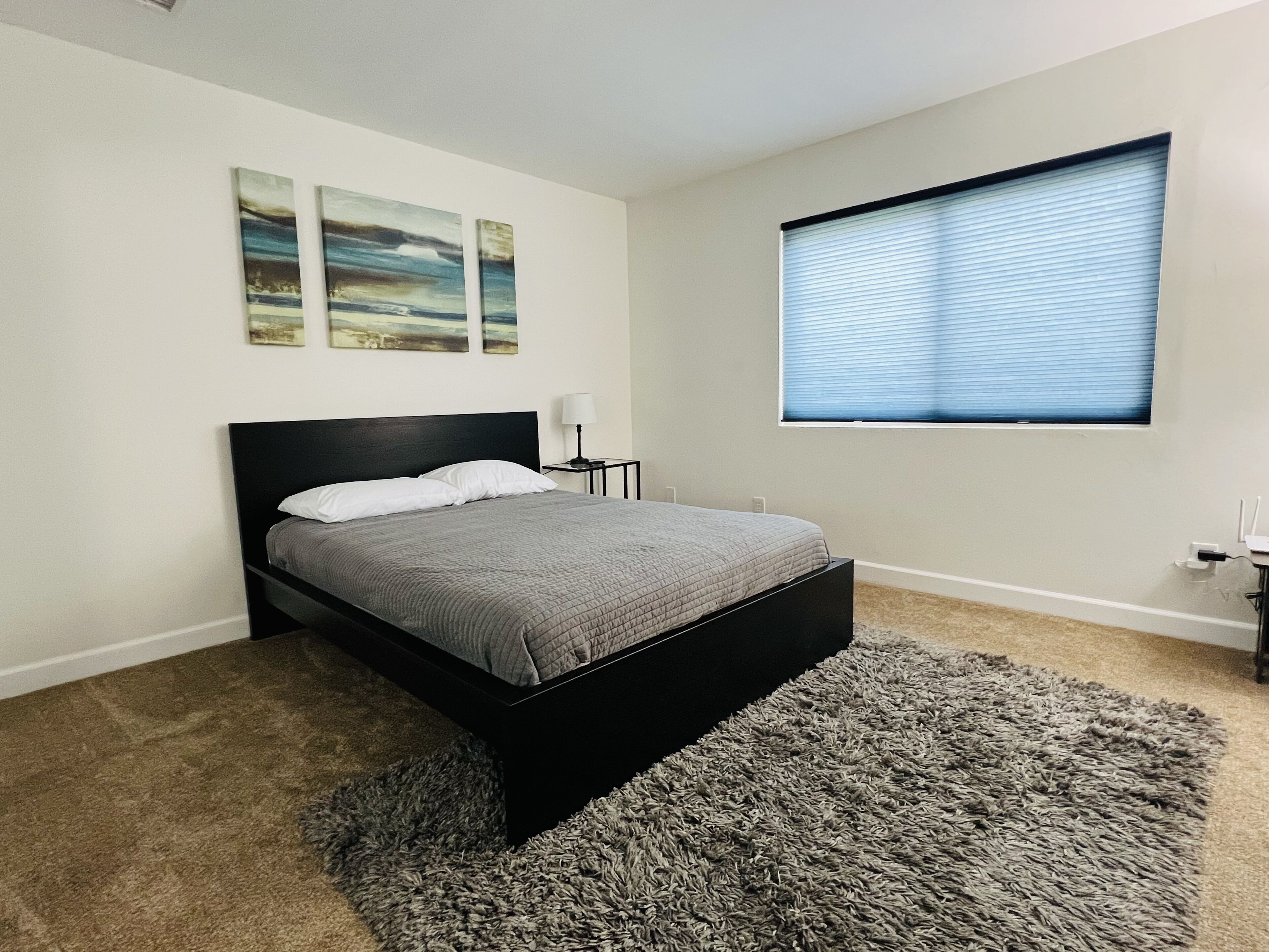 4 bedrooms, iron/ironing board, free WiFi, bed sheets