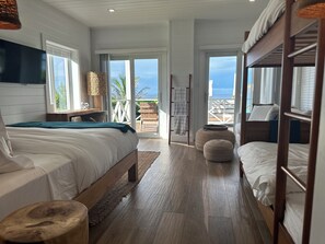 5 bedrooms, desk, iron/ironing board, free WiFi