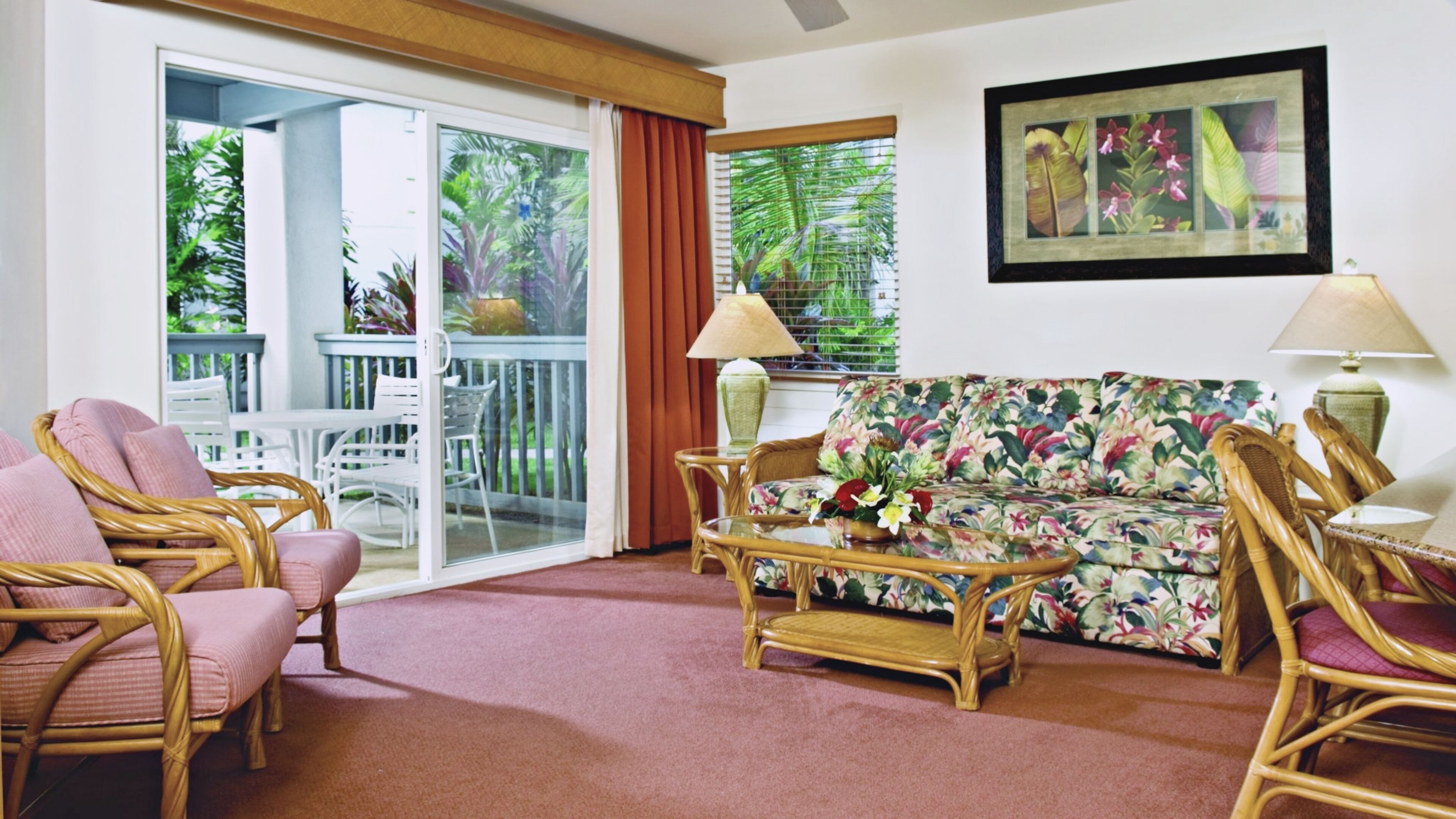 Princeville Condo Resort, Beaches, Restaurants, Galleries