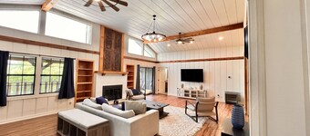 Riverfront Luxury On the Guadalupe - Experience Hill Country's Finest