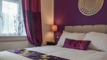 2 bedrooms, bed sheets