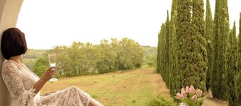 Splendid Chianti Tuscany Villa with Panoramic Pool ,Cypress Trees-Lined Drive
