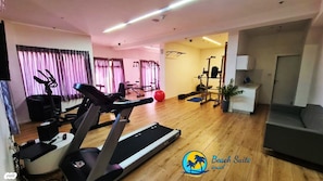 Fitness facility - Jacuzzi Beach Suite W/ Gym: 4 rooms + Huge Balcony (Ashkelon)