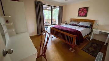 3 Schlafzimmer, Reisekinderbett, Bettwäsche