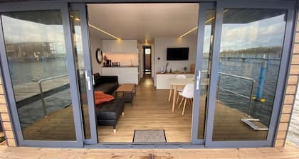 Houseboat Fjord Vineta with bio sauna and roof terrace in Barth