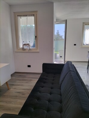 TV - Villa Verde (Lazise)