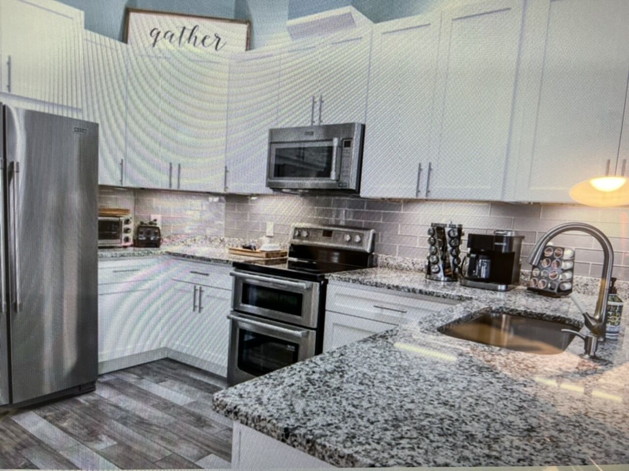 Newly renovated Canal Home 3Br 2BA with Salt Water Heated Pool and Boat Dock