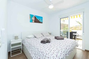 2 Schlafzimmer, Bügeleisen/Bügelbrett, Reisekinderbett, kostenloses WLAN