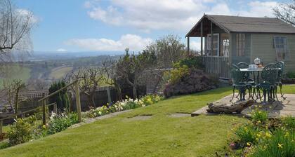 3 bedroom accommodation in Blakeney Hill, near Lydney, Forest of Dean