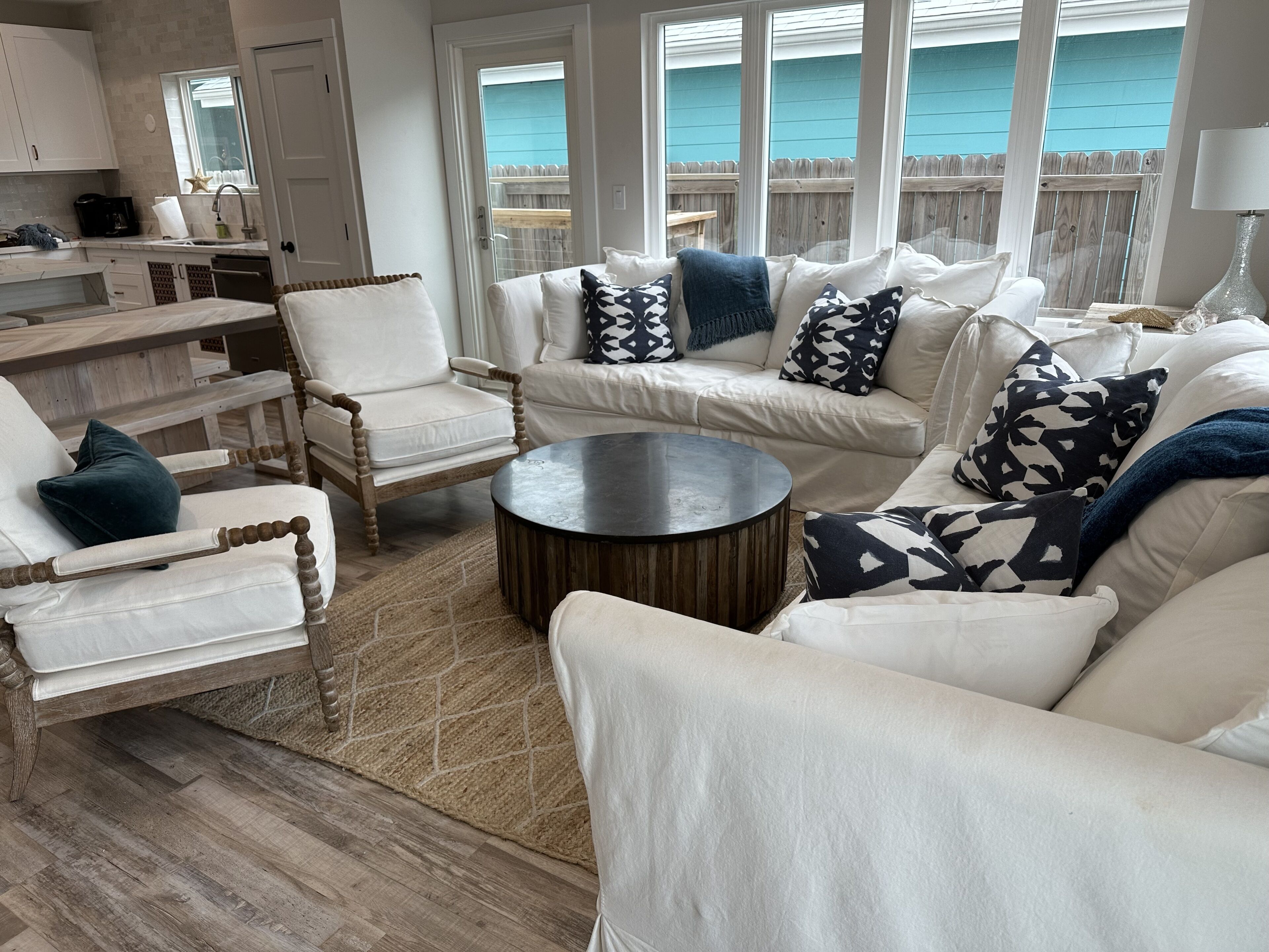 Smart-tv, tv-spel, böcker och ett musikbibliotek