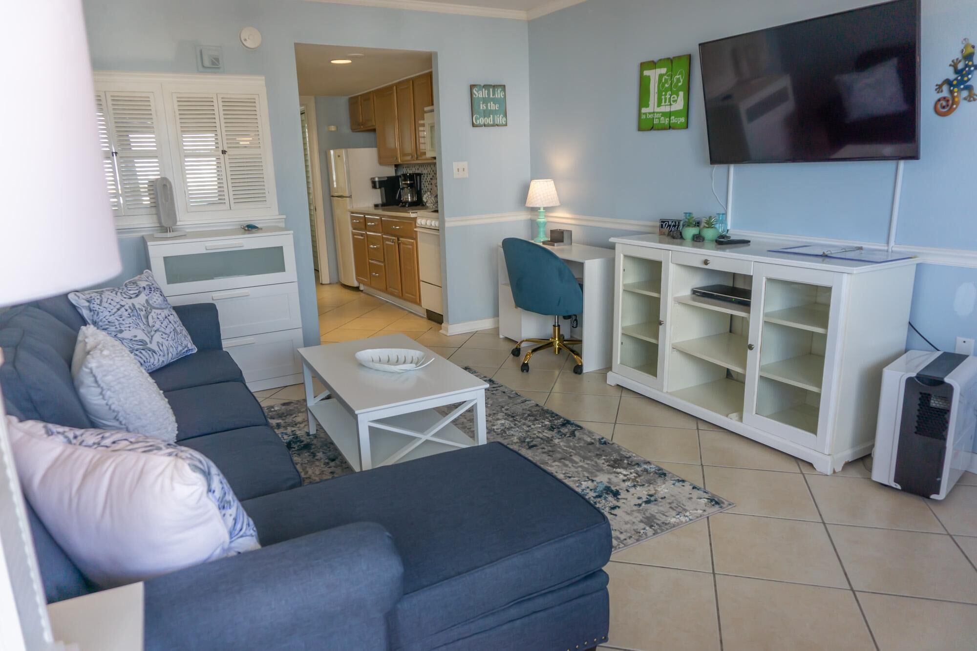 517 Ocean View 1 bedroom/1 bath condo