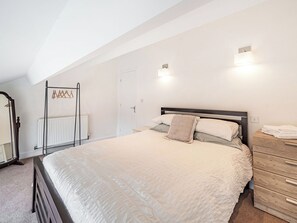 2 quartos, Wi-Fi de cortesia, roupa de cama