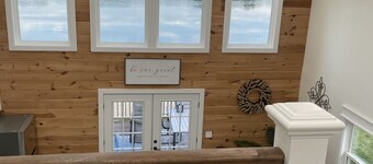 Cozy Waterfront Cottage- Reel Time