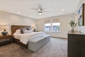 4 Schlafzimmer, Bügeleisen/Bügelbrett, Reisekinderbett, WLAN